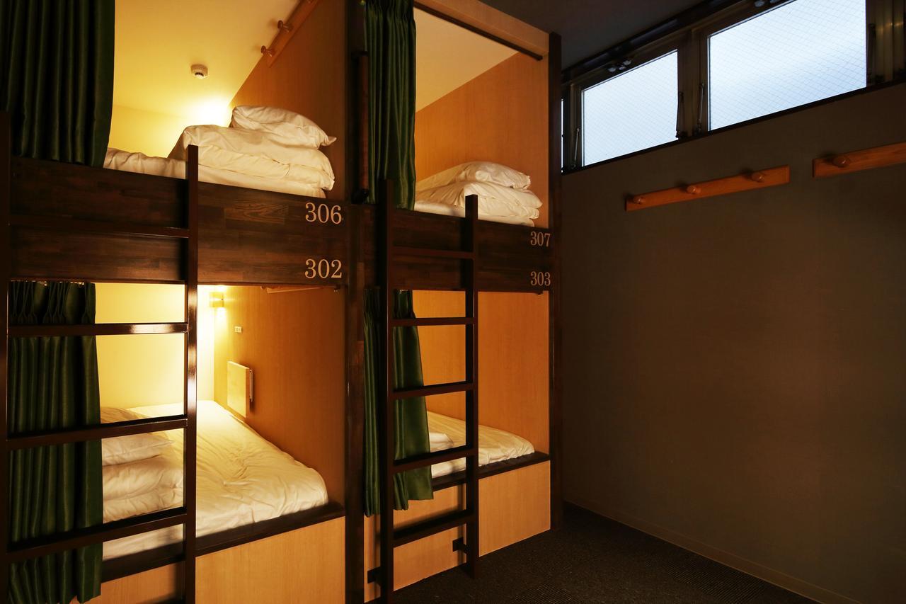 Iloha Hostel Namba Shinsaibashi Осака Екстериор снимка