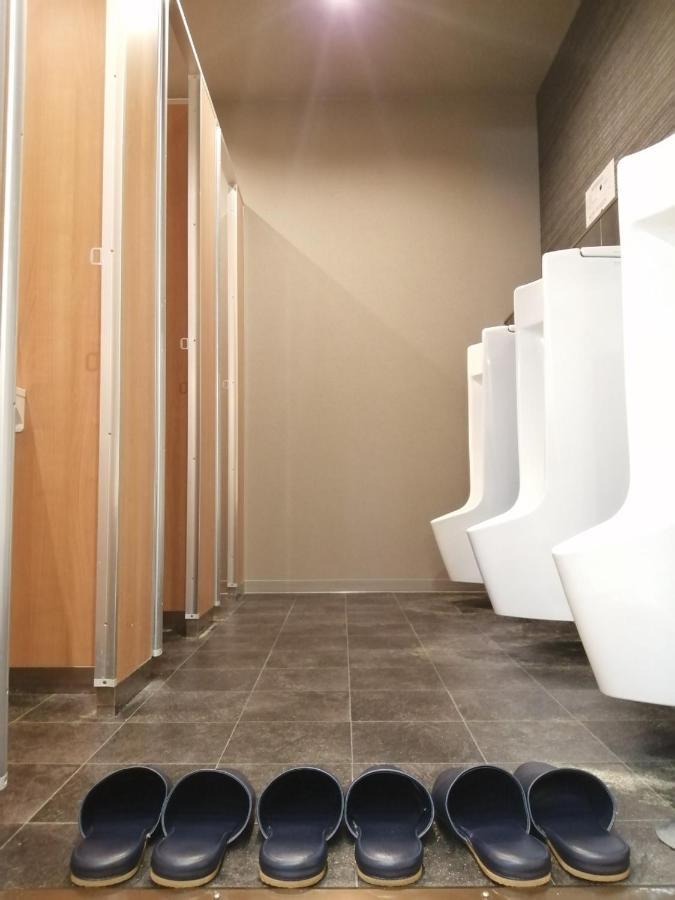 Iloha Hostel Namba Shinsaibashi Осака Екстериор снимка